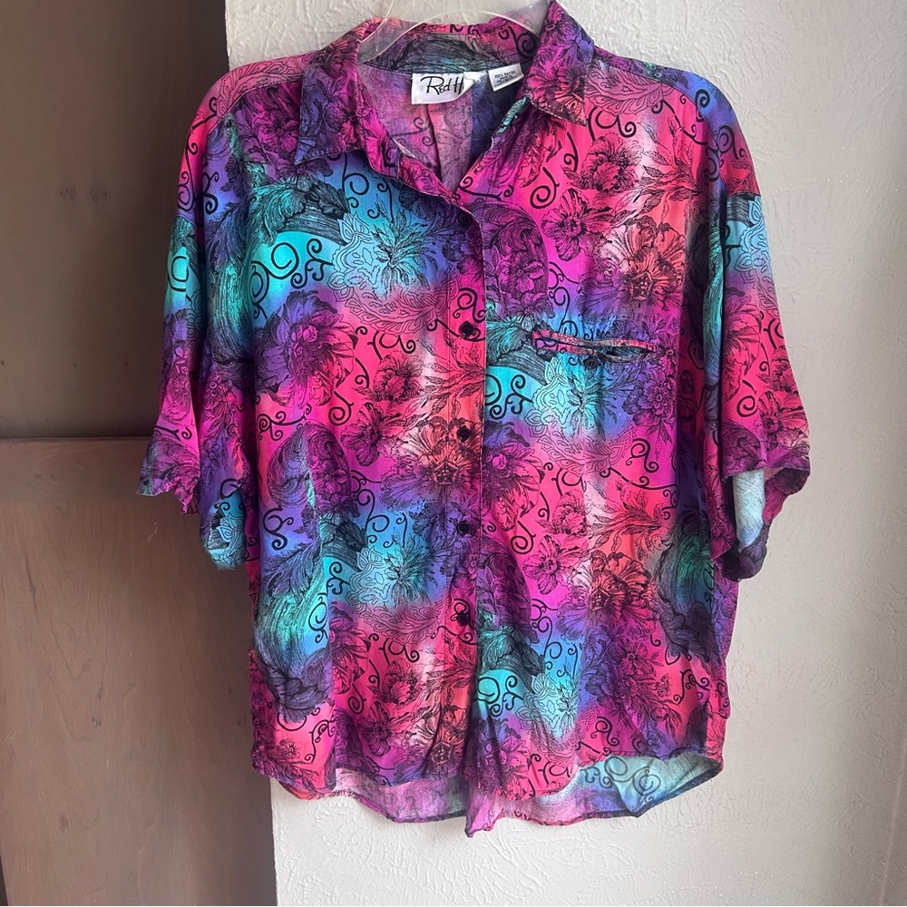 Vintage 90s Red Hot rayon funky boho button down Size Large